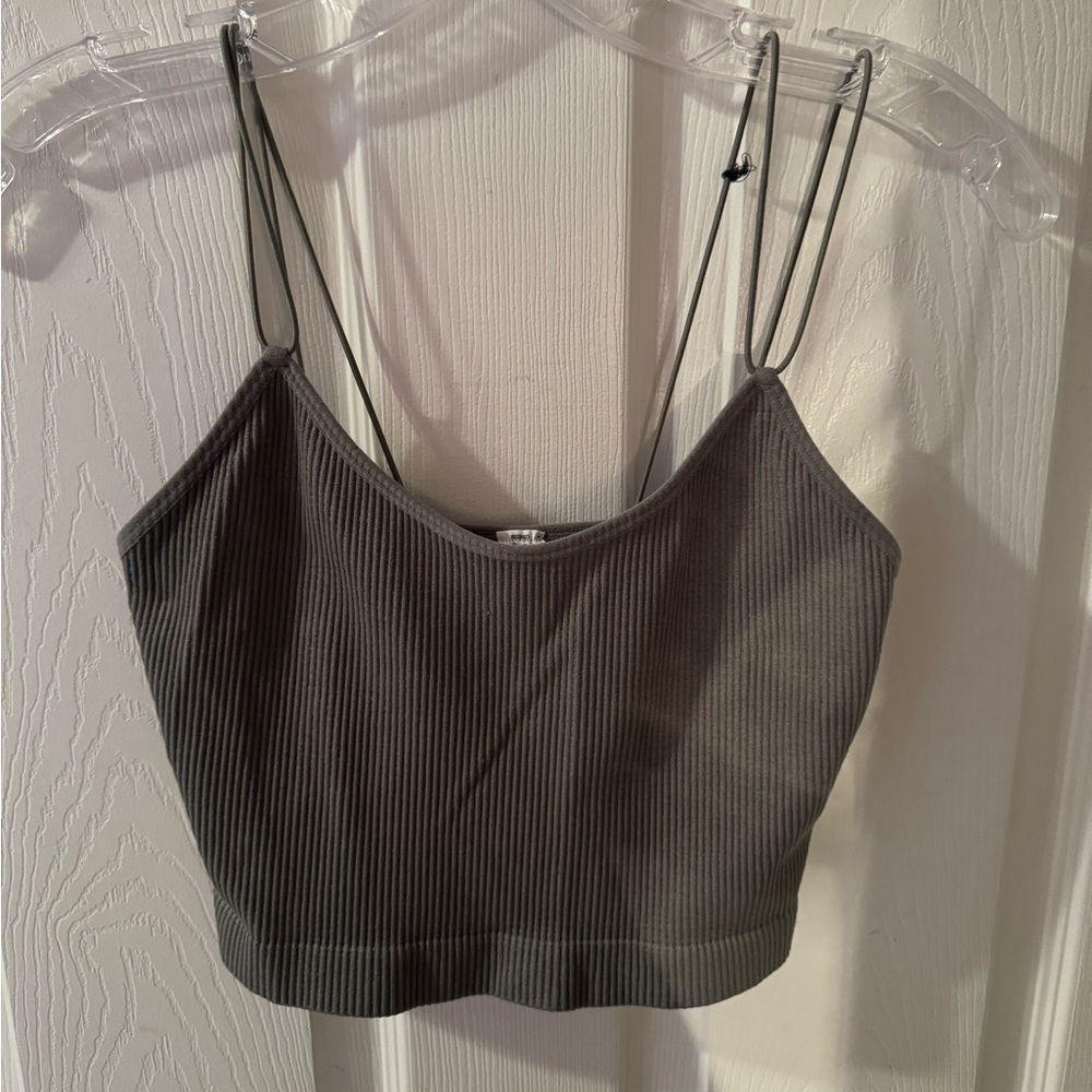 Forever 21 green crop top